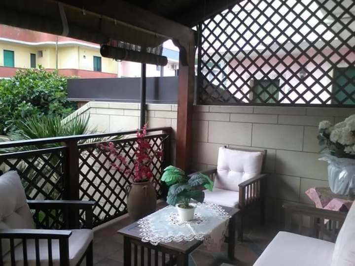 B&B Caravaggio San Donaci Экстерьер фото